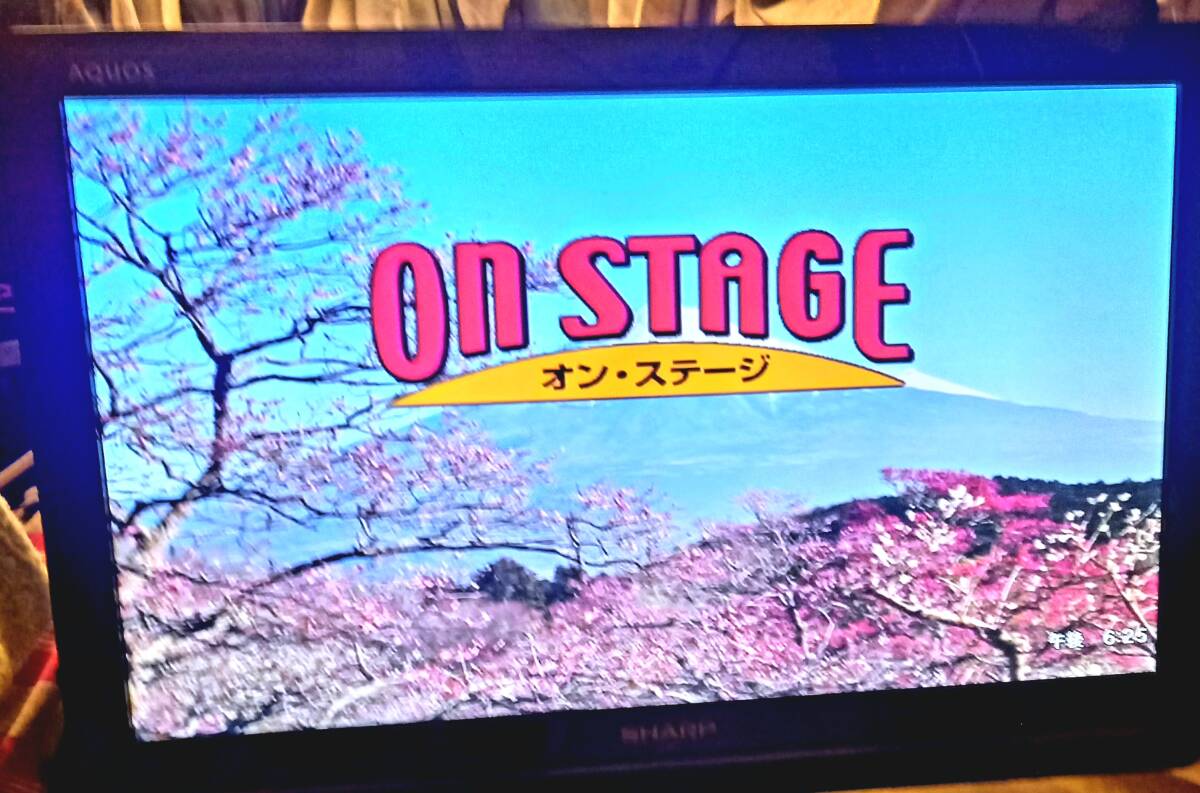 No10 パーソナルカラオケ オンステージ(PK110GT)1100曲 No10 パーソナルカラオケ オンステージ(PK110GT)1100曲