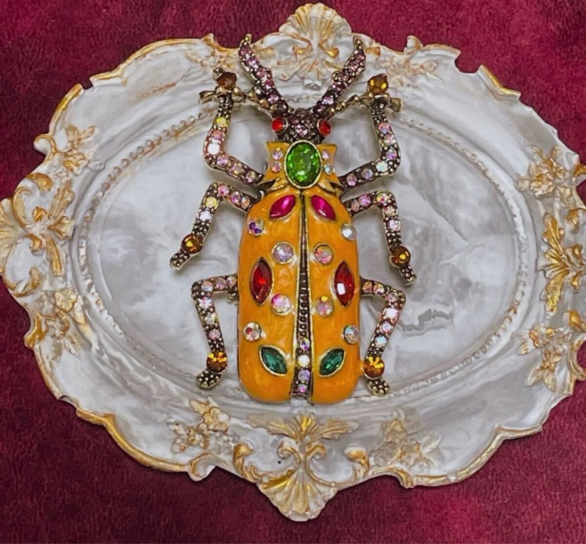 ブローチ　brooch ヴィンテージ　vintage ゴージャス　派手
