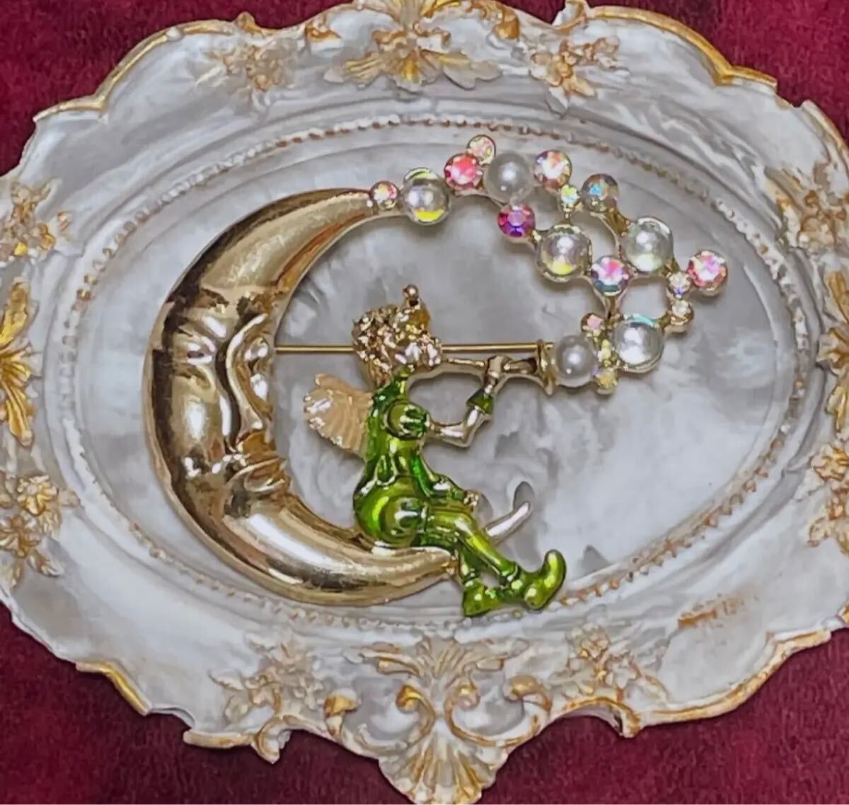 ブローチ　brooch ヴィンテージ　vintage ゴージャス