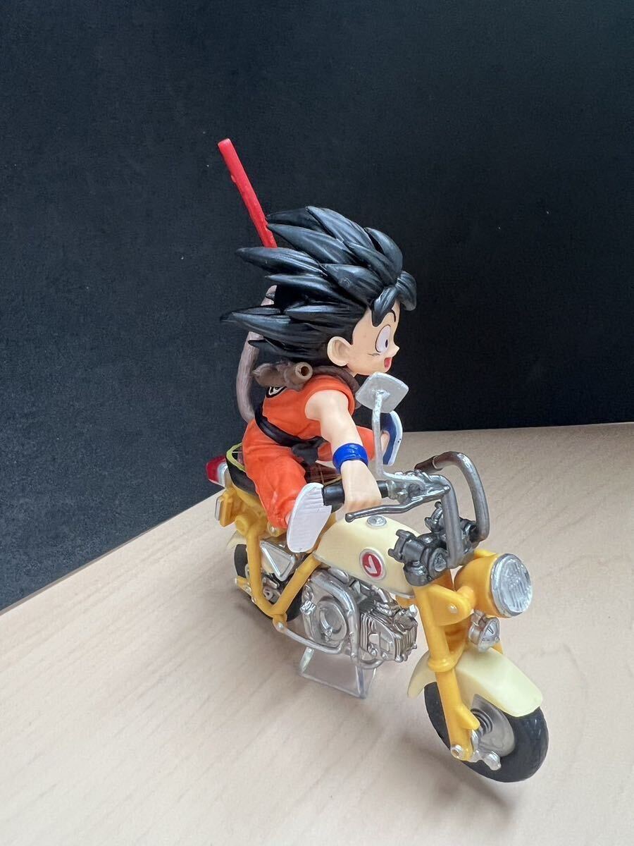 ドラゴンボール 孫悟空 フィギュア バイク PVC DRAGON BALL バイクフィギュア 海外限定 新品箱無し ドラゴンボール 孫悟空 フィギュア バイク PVC DRAGON BALL バイクフィギュア 海外限定 新品箱無し