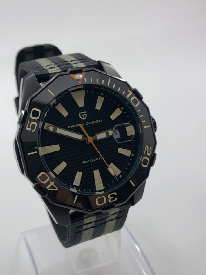 【稼働美品!!】パガーニ デザイン?ダイバー風(fēng)ウォッチ?デイト?ブラックモデル[PAGANI DESIGN AUTOMATIC]自動巻式メンズ腕時計【中古品】