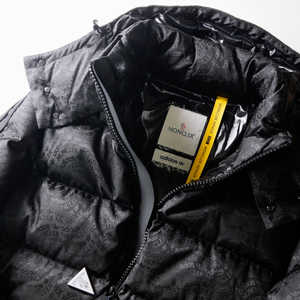 激レアサイズ4 国内正規モノグラムロゴ 新品283 800円【MONCLER 激レアサイズ4 国内正規モノグラムロゴ 新品283 800円【MONCLER