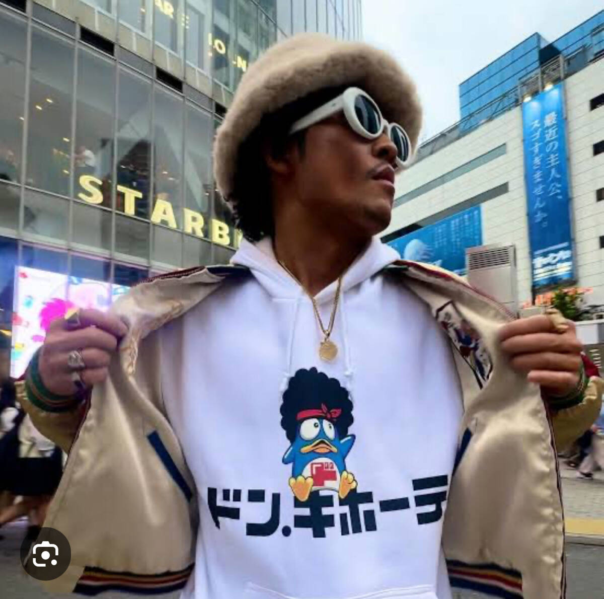 ドンキホーテ×ブルーノマーズ 限定コラボ Tシャツ・ホワイトL ドンキホーテ×ブルーノマーズ 限定コラボ Tシャツ・ホワイトL