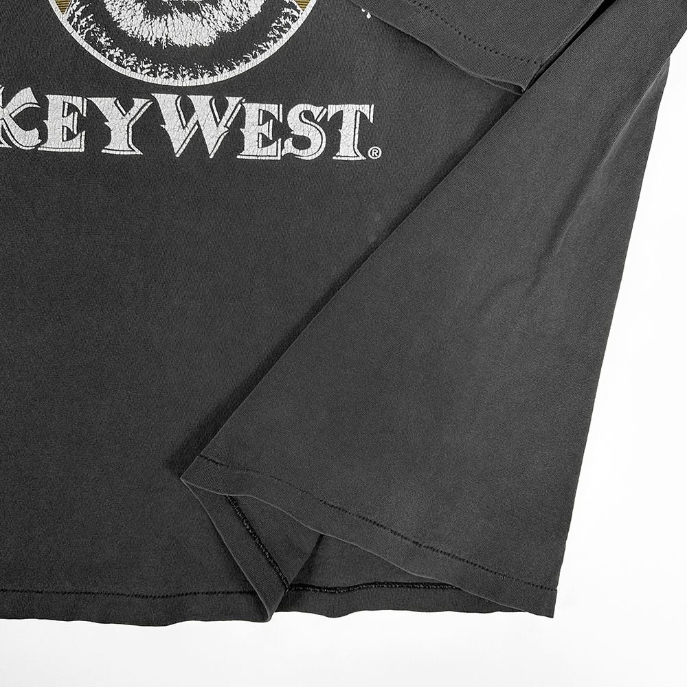 90s ビンテージ ONEITA 銀タグ ヘミングウェイ 半袖 Tシャツ XL 黒 墨黒 フェード ブラック ERNEST HEMINGWAY MADE IN USA製 コットン 偉人_画像8