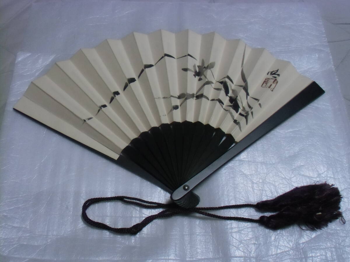 即決 雷除 鉄扇 護身 美術品 骨董品 現状品 収納袋付 扇子 コレクション
