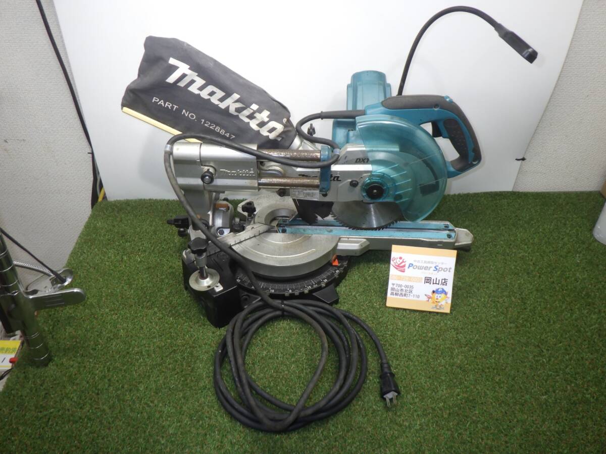 ライト付き★マキタ(makita) 165mmスライドマルノコ 樹脂ベース仕様 LS0612F コード式 中古品 【160サイズ】 241122