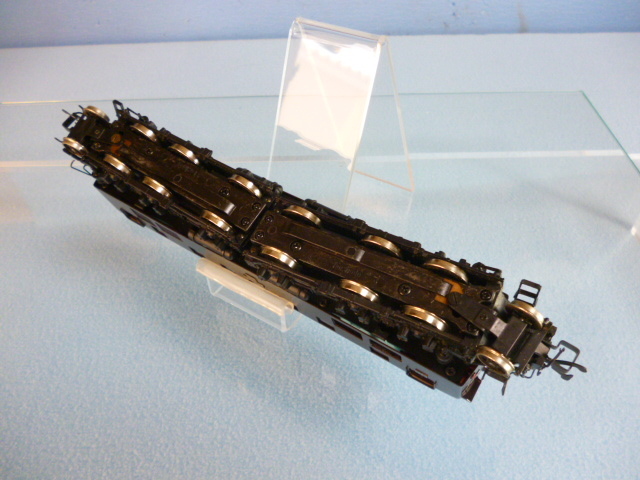 Yahoo!オークション - 天賞堂 EF15電気機関車 MV-8スパー wi18 Yahoo!オークション - 天賞堂 EF15電気機関車 MV-8スパー wi18
