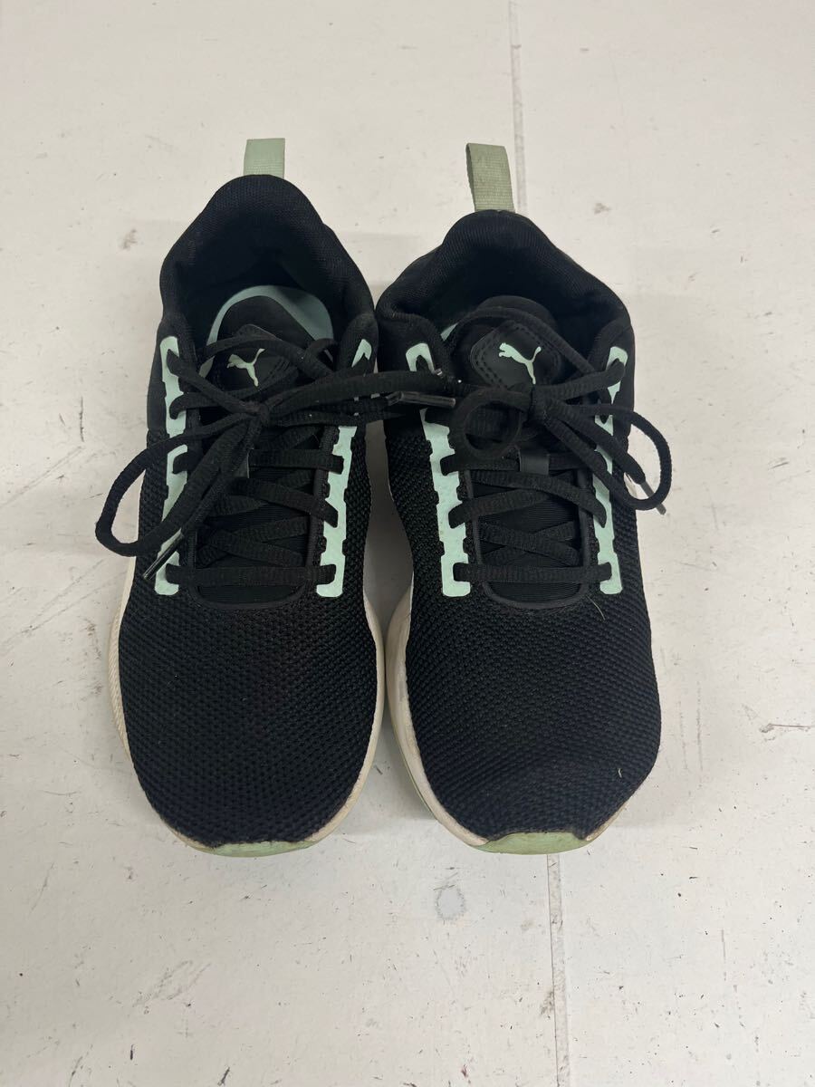 送料込み☆PUMA プーマ　 スニーカー ブラック ランニングシューズ　サイズ23.5㎝　#61110mi363