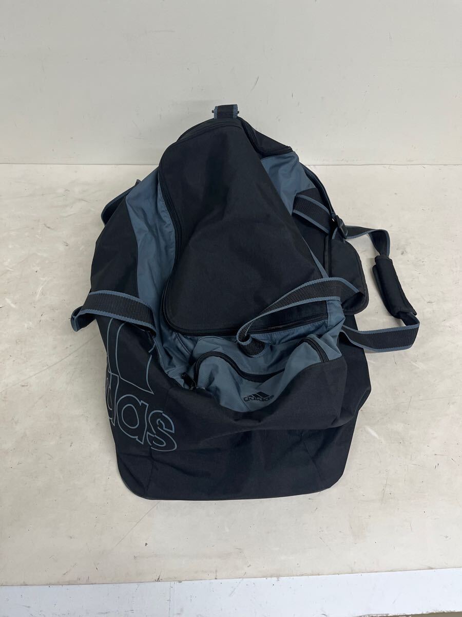 送料無料★adidas アディダス　大容量　ボストンバッグ 黒　サイズ縦約35㎝　横約65㎝　マチ約30㎝　#61117miML1