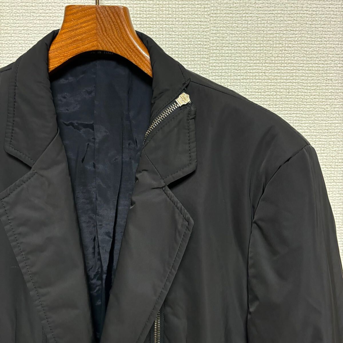 未使用品 EMPORIO ARMANI MATT ジャケット ブルー 48 未使用品EMPORIO ARMANI MATT ジャケット ブルー 48