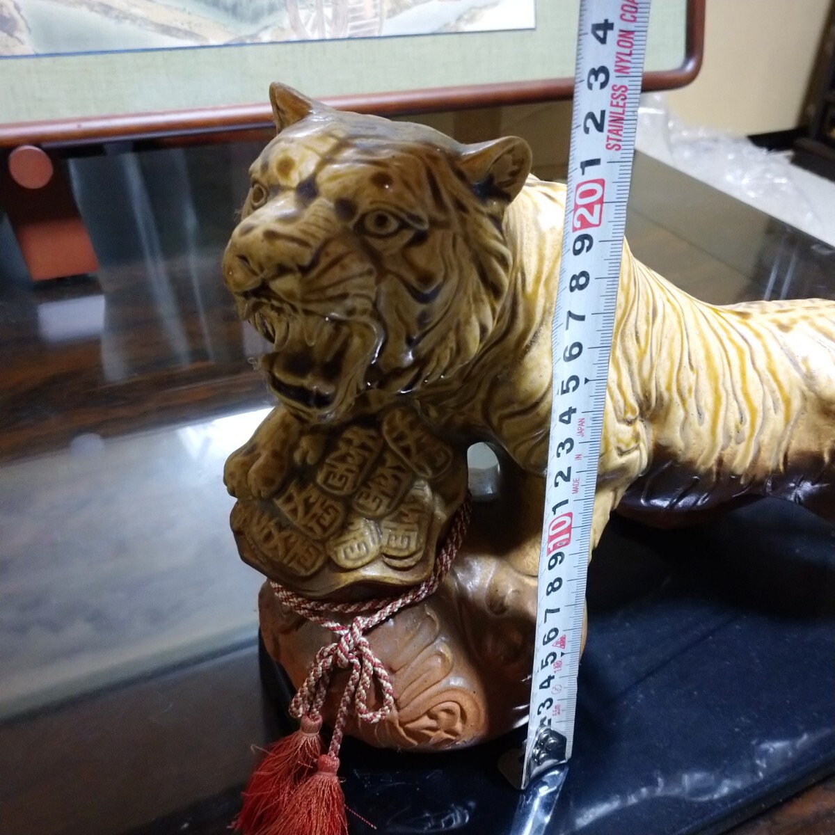 即決 陶器焼き物虎 オブジェ 置物 インテリアタイガー縁起物 即決 陶器焼き物虎 オブジェ 置物 インテリアタイガー縁起物