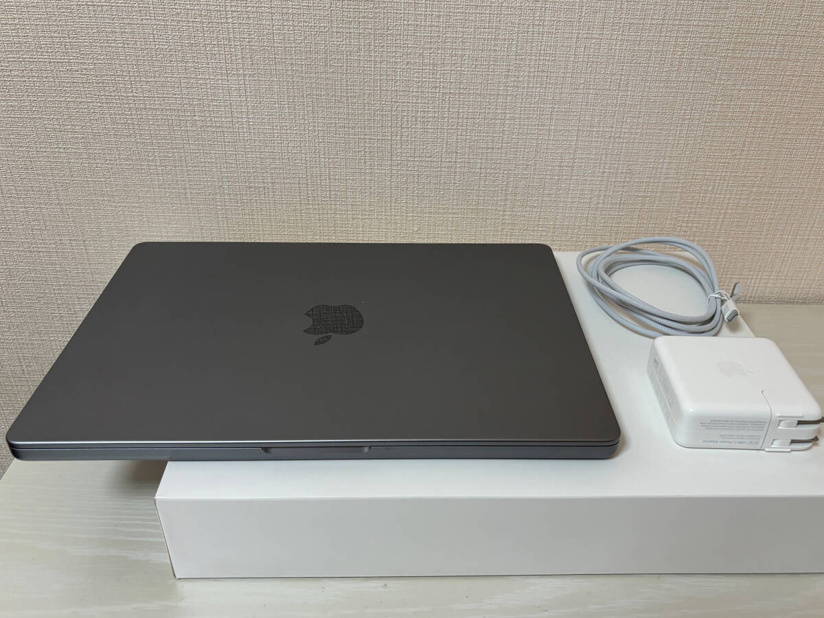 超美品】MacBook Pro M1 512GB 8GB バッテリー100%