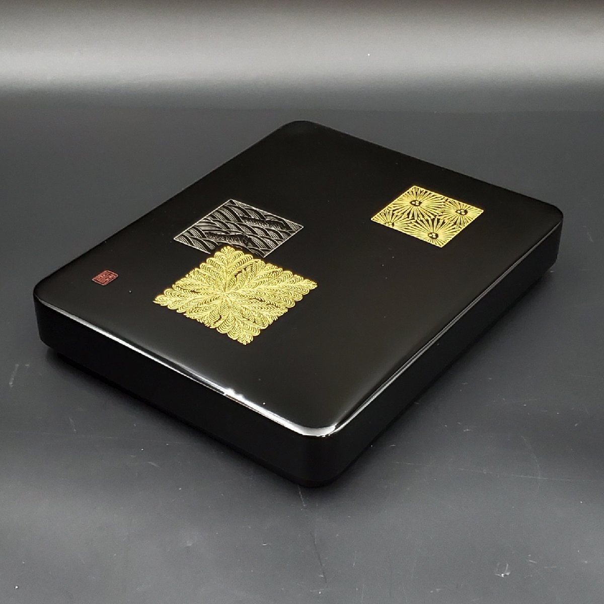 福久勝利作 未使用 輪島塗 菓子鉢 箸 共箱(帙) Yahoo!オークション - 【宝蔵】輪島塗 福久勝利 黒塗 羊歯菊波文