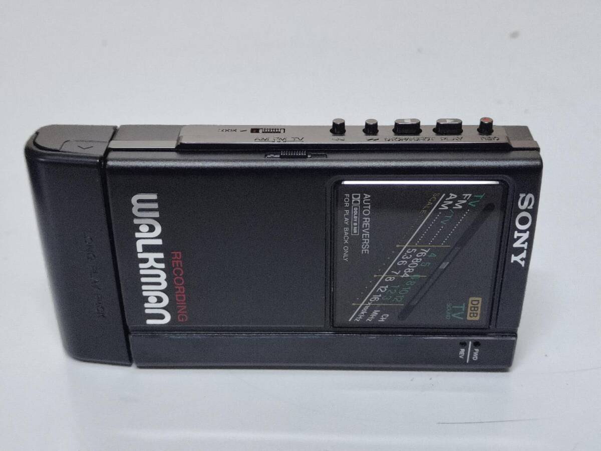 SONY WALKMAN FM/AM 録再機 カセットウォークマン WM-F404 BLACK SONY WALKMAN FM/AM 録再機 カセットウォークマン WM-F404 BLACK