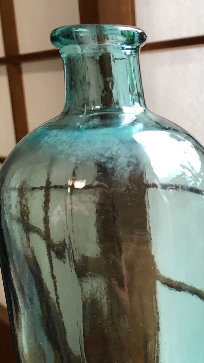 レトロ瓶 ガラス瓶 気泡 薬品瓶 昭和 花器 ドライフラワー レトロ瓶 ガラス瓶 気泡 薬品瓶 昭和 花器 ドライフラワー