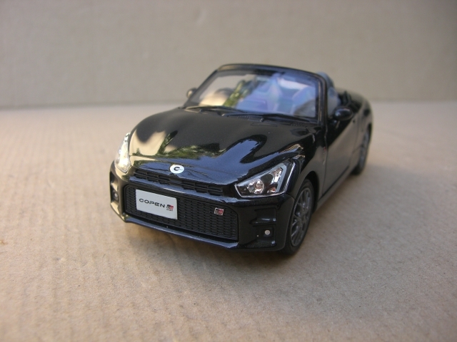 ◇TOYOTA Copen GR STORT トヨタコペン　カラーサンプルミニカー　1/30◇　3