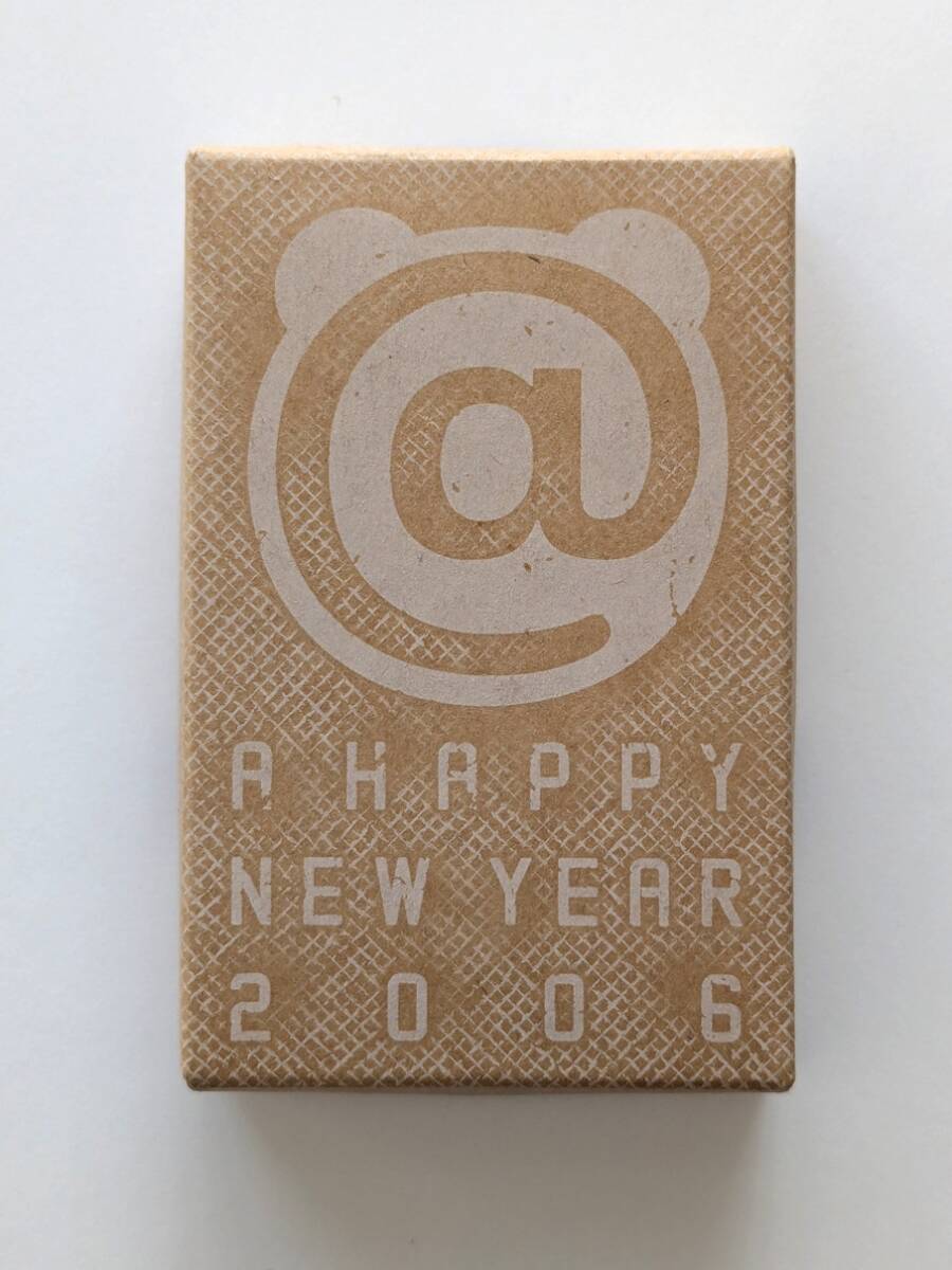 新品同様　非売品　Be@rbrick　Happy New Year　2006年　ベアブリック　50%　謹賀新年　年賀　希少　レア