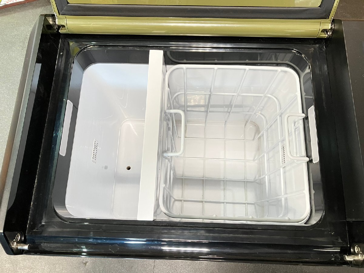中古】 makita マキタ 40V / 18V 充電式保冷温庫 CW004G 【博多 中古】 makita マキタ 40V / 18V 充電式保冷温庫 CW004G 【博多