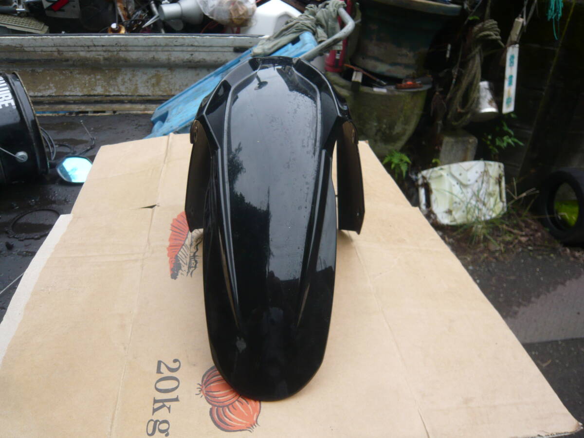 !_K1200RS F крыло чёрный цвет печать 4661 7658992-03 б/у потертость есть большой повреждение нет покраска основа .