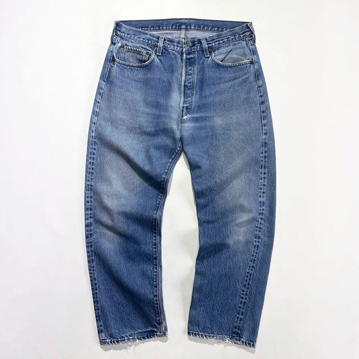 希少❗️美品 リーバイス 501 赤耳 USA製 濃紺 ハリ ゴールデン 希少❗️美品 リーバイス 501 赤耳 USA製 濃紺 ハリ ゴールデン