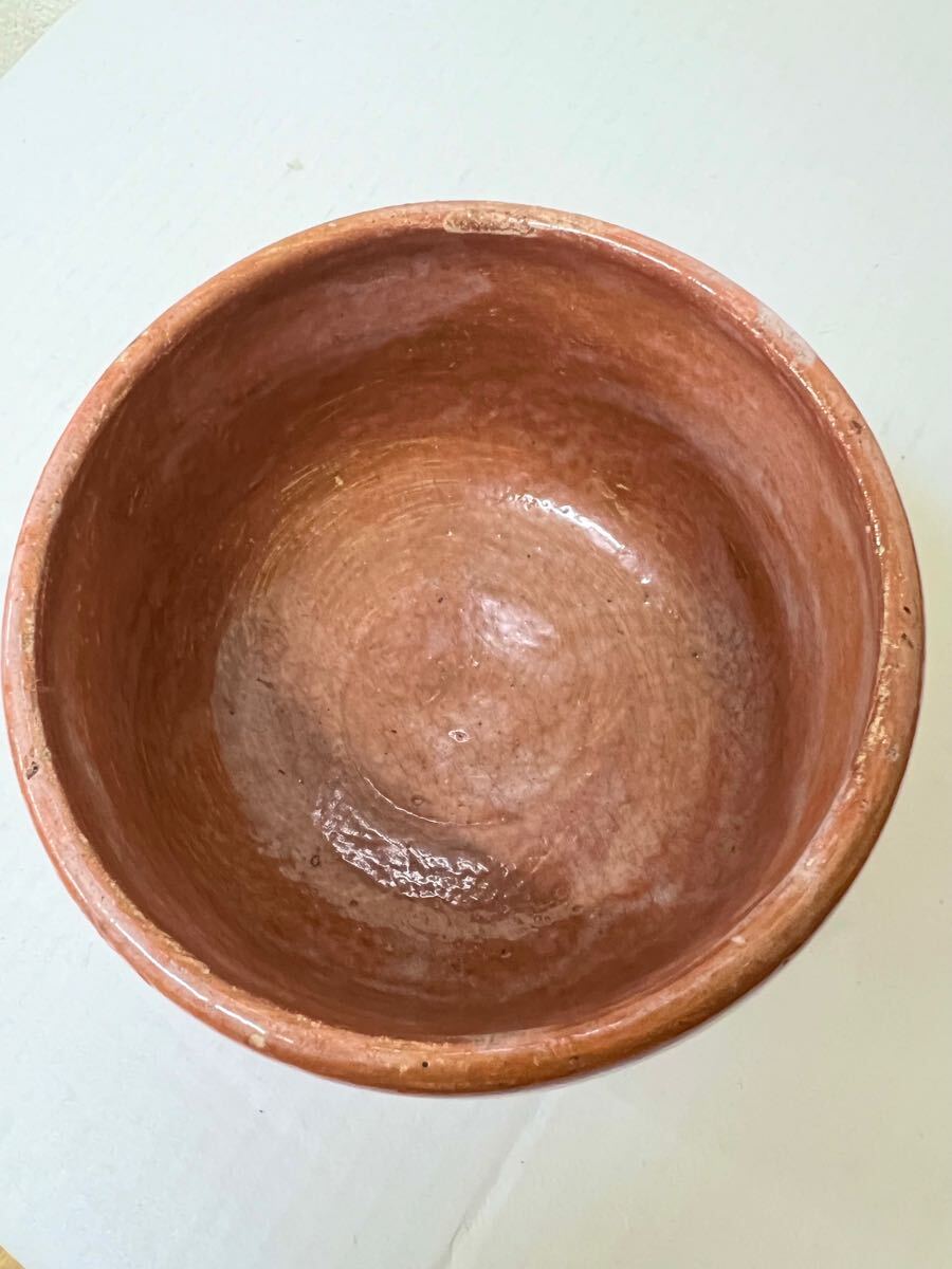 中古良品 赤楽茶碗 楽焼 楽印あり 楽吉左衛門 旦入か? 詳細不明 中古良品 赤楽茶碗 楽焼 楽印あり 楽吉左衛門 旦入か? 詳細不明