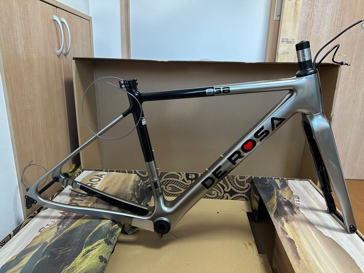 【送料無料】De Rosa 838 カーボン　フレームセット　 ロードバイク　46サイズ　イタリア塗装　デローザ