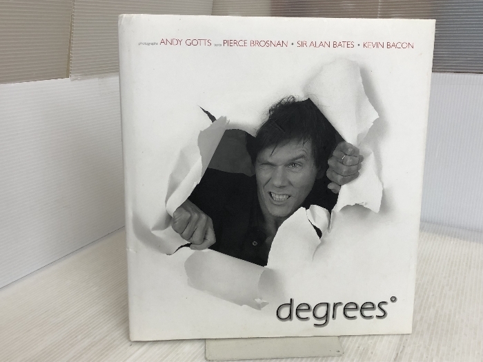 洋書、外国語書籍 Degrees Dewi Lewis Pub Gotts, Andy