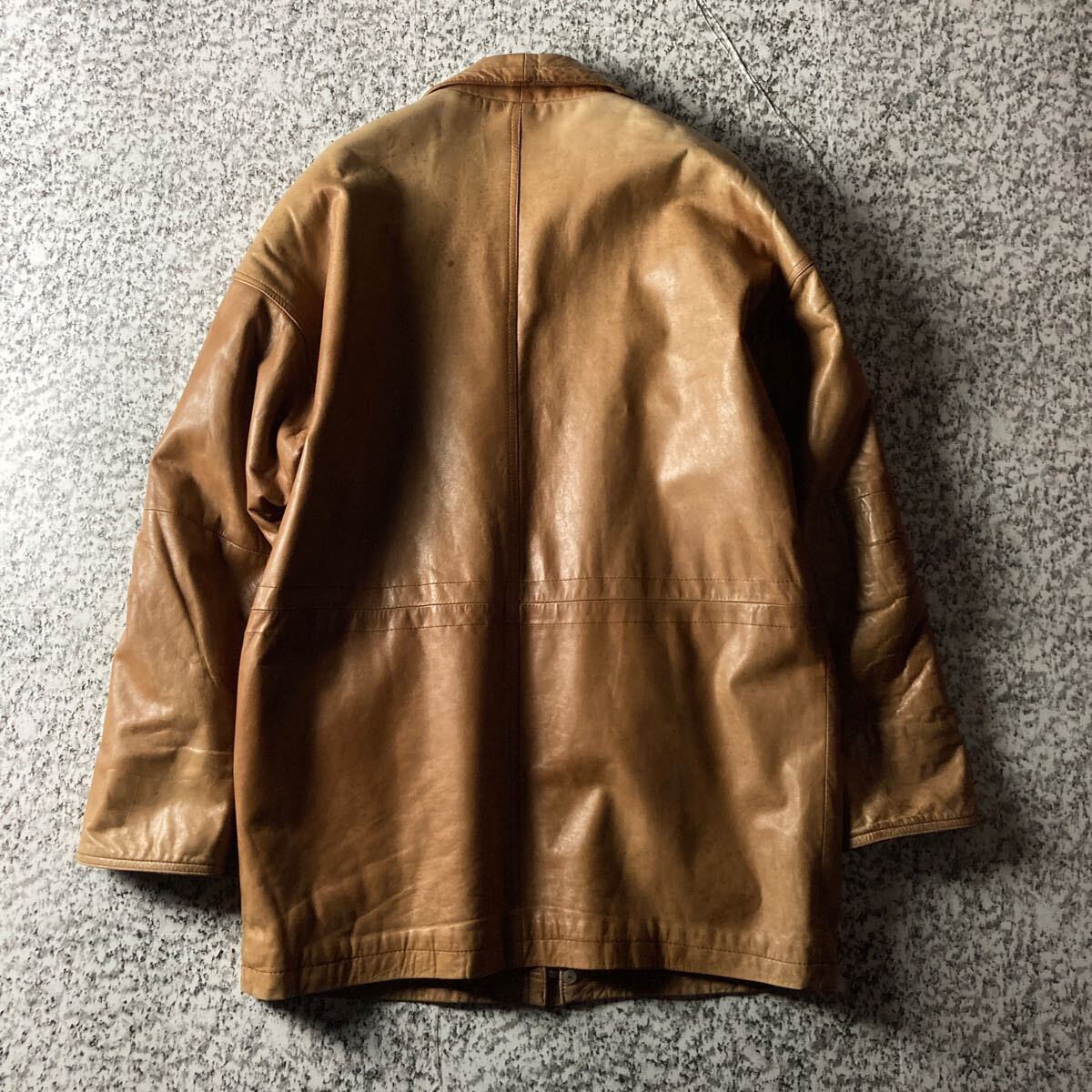 80sヴィンテージ】リアルレザーコート 肩パットGENUINE LEATHER 80sヴィンテージ】リアルレザーコート 肩パットGENUINE LEATHER