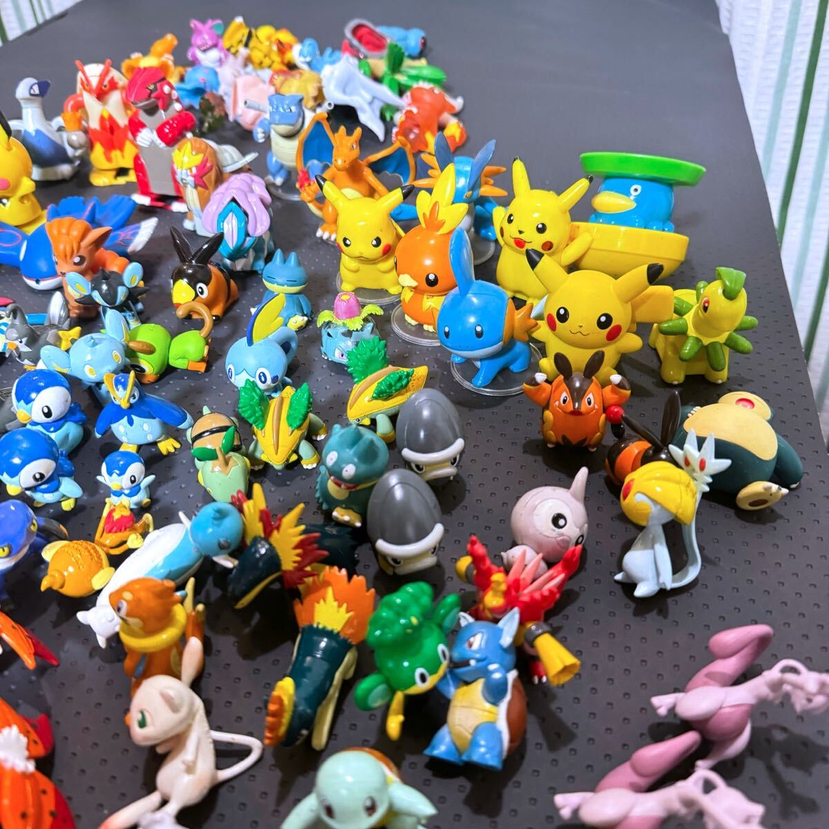 Yahoo!オークション - 約170個+おまけ 大量 ポケモン モンコレ Yahoo!オークション - 約170個+おまけ 大量 ポケモン モンコレ