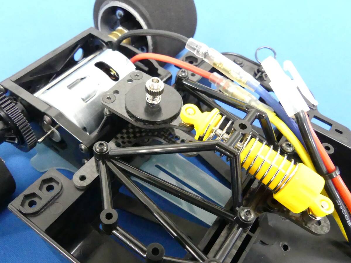 雪の豪奢 Yahoo!オークション - ポルシェ956 ヤフオク限定商品 シャーシ