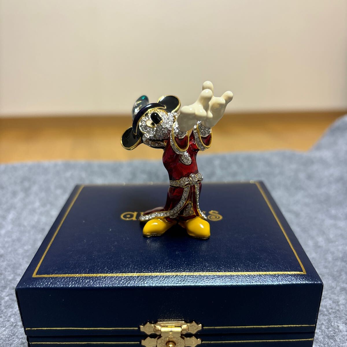 ディズニー アリバスブラザーズ スワロフスキー ミッキー ディズニー アリバスブラザーズ スワロフスキー ミッキー