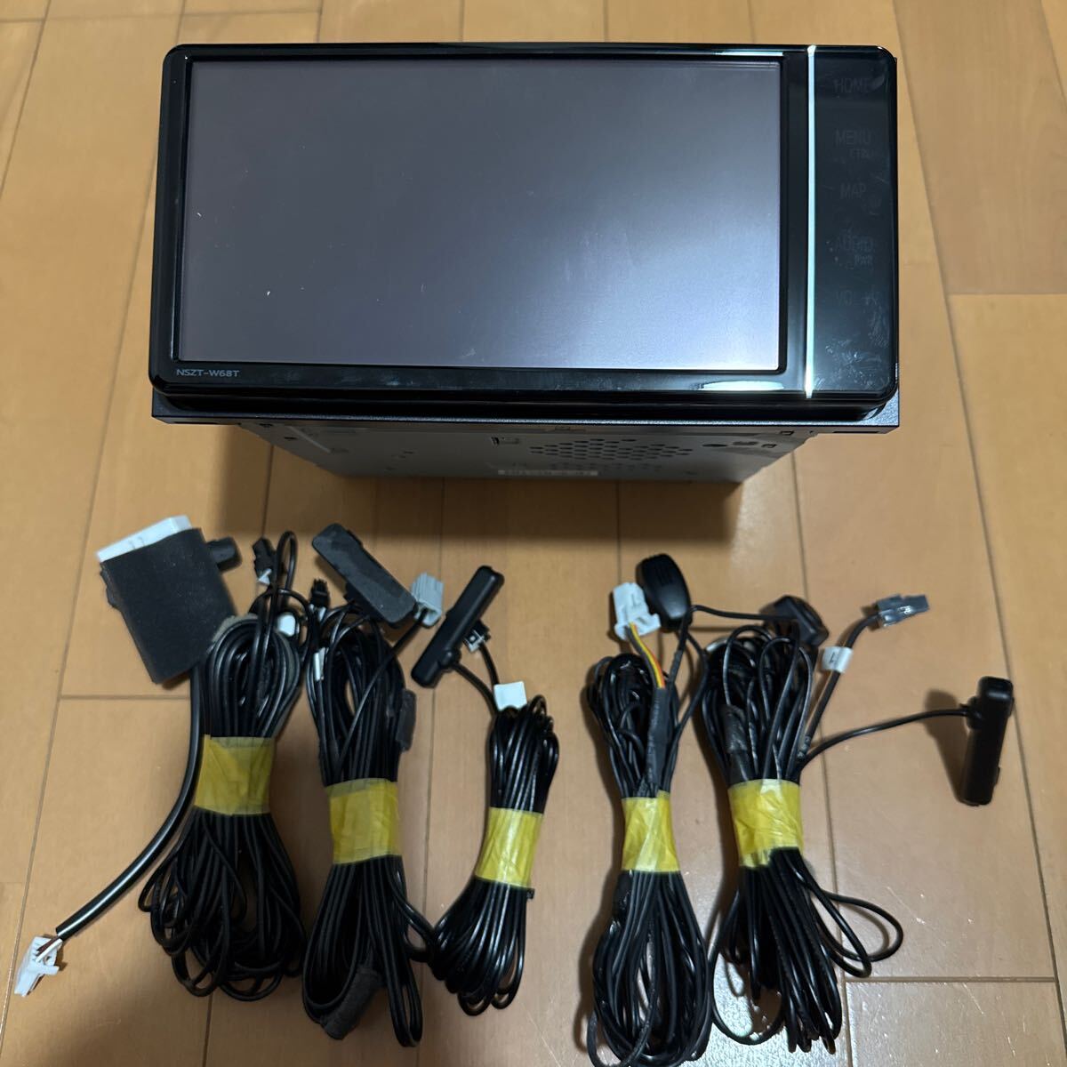 ☆保証付動作☆トヨタ純正SDナビ☆NSZT-W62G☆地図データ2012年 ☆保証付動作☆トヨタ純正SDナビ☆NSZT-W62G☆地図データ2012年