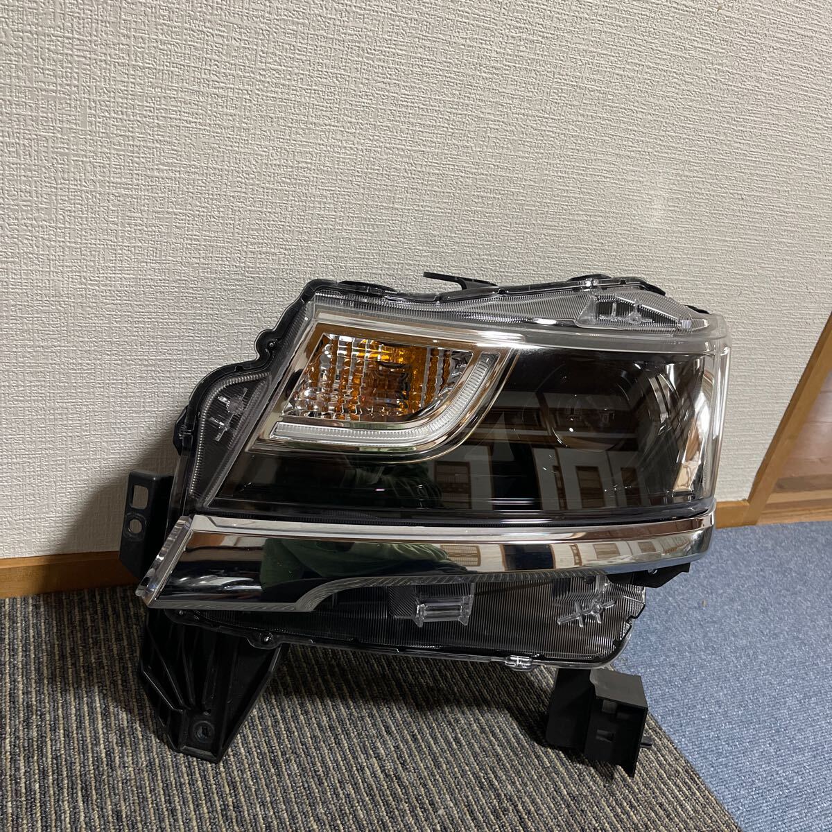 即決 ワゴンR カスタムZ MH55S/MH95S LED 左ヘッドライト 純正 即決 ワゴンR カスタムZ MH55S/MH95S LED 左ヘッドライト 純正