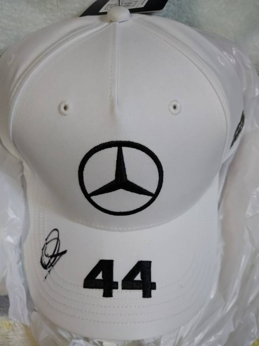 Yahoo!オークション - F1 ルイス・ハミルトン F1ドライバー 直筆 Yahoo!オークション - F1 ルイス・ハミルトン F1ドライバー 直筆