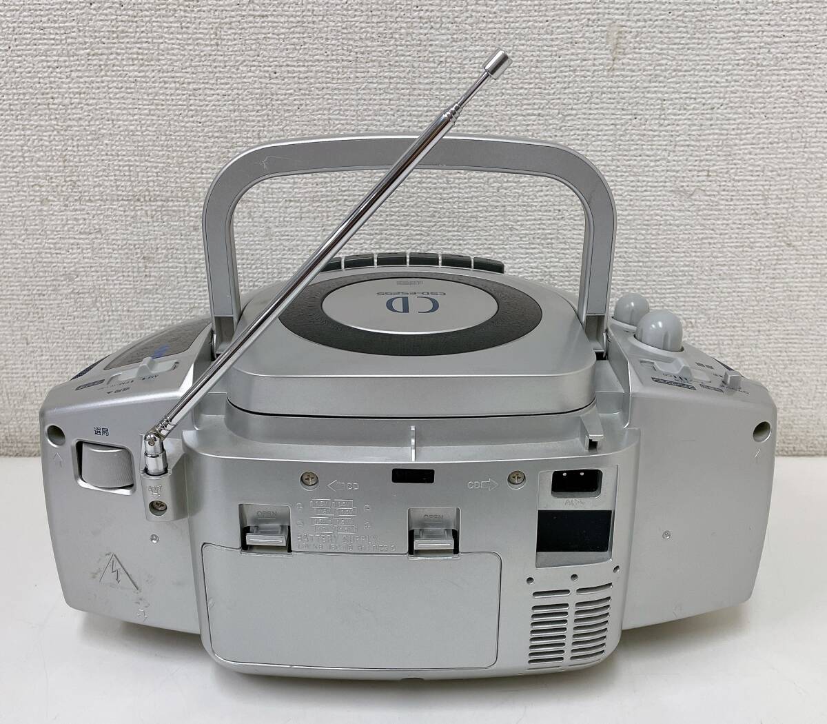 ☆【aiwa◆アイワ CDラジカセ ラジオ付き CSD-ES255】音響機器 /オーディオ /ポータブルプレーヤー /A611-118