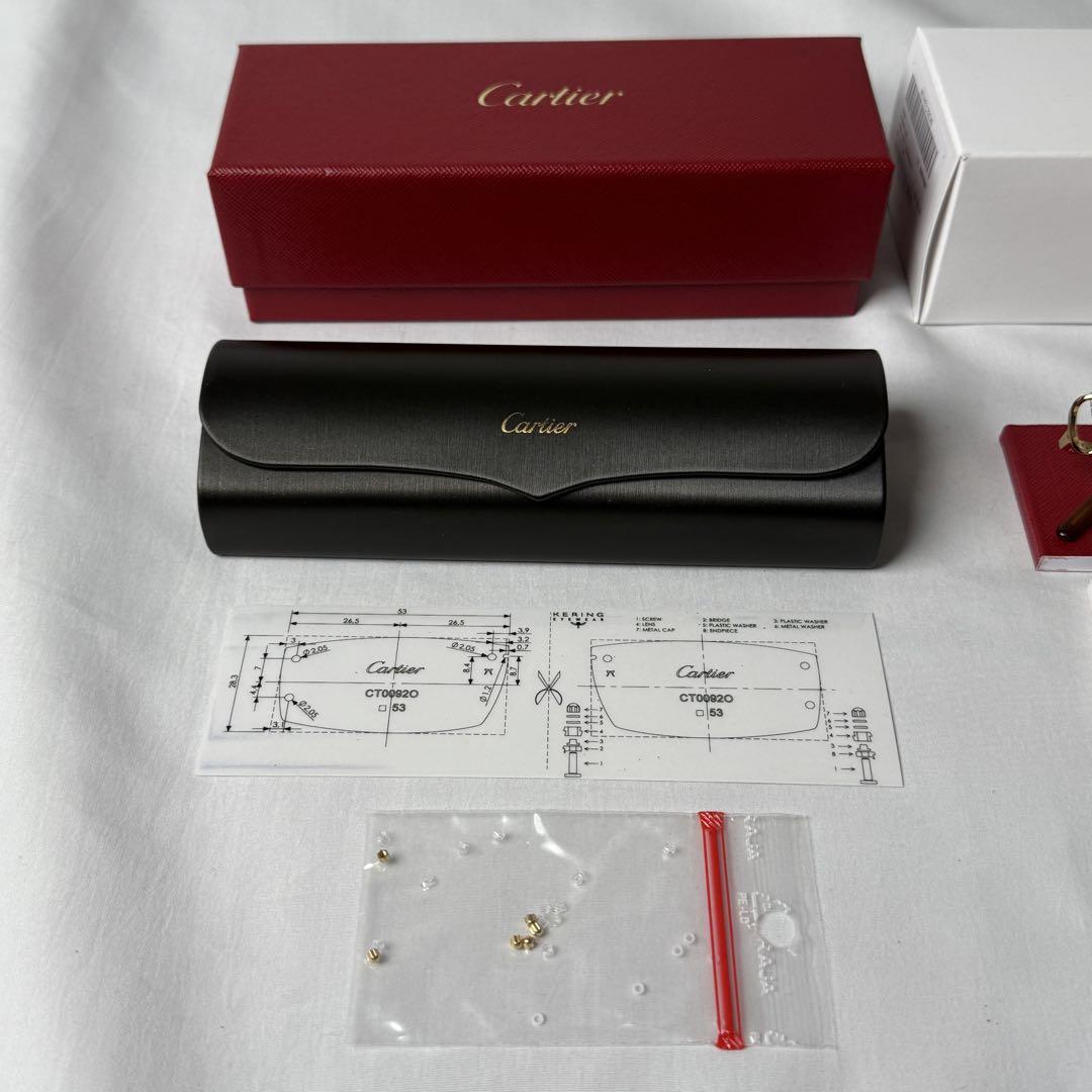 常田大希 綾野剛 着用 Cartier カルティエ アイウェア 常田大希 綾野剛 着用 Cartier カルティエ アイウェア