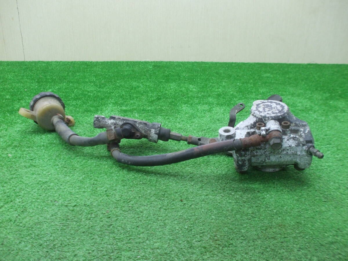 ▲ヤマハ　RZ250R　29L　リアブレーキキャリパー　　GYA0808