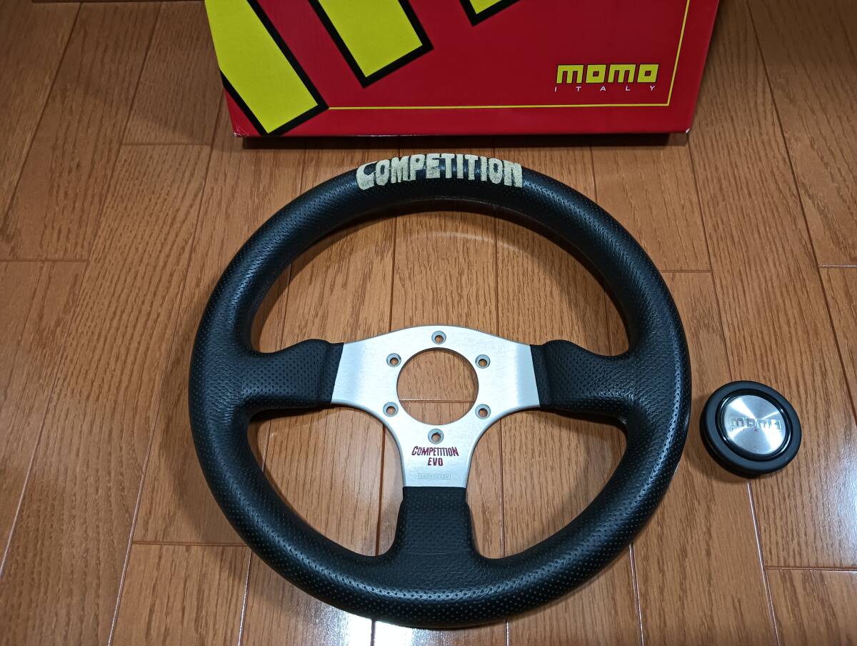 MOMO ステアリング (モモ コンペティション エボ)COMPETITION MOMO ステアリング (モモ コンペティション エボ)COMPETITION