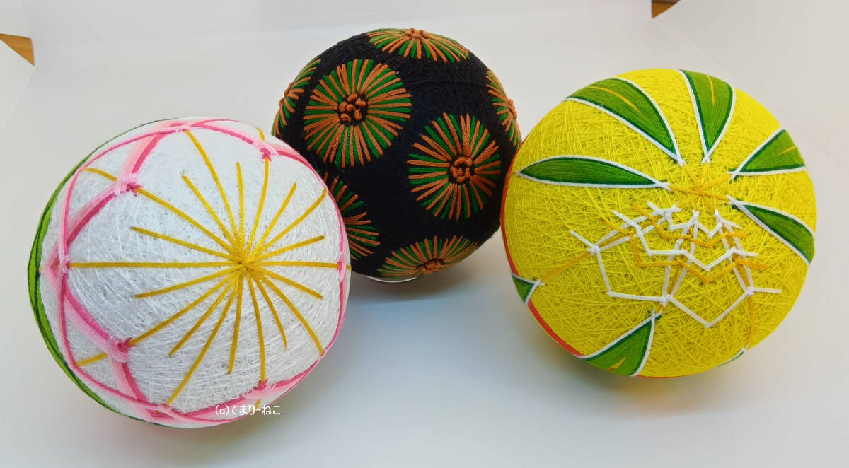 手毬猫の店 ３つのてまり「松竹梅」8cm 手まり 手毬 手鞠 四季の飾り物