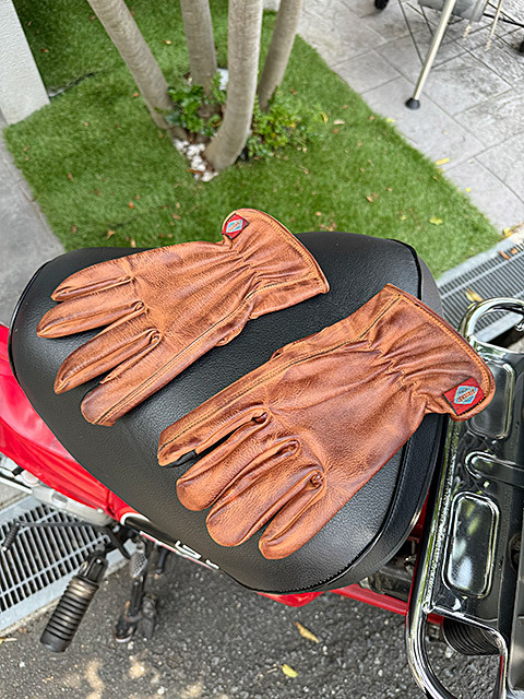 ヴィンテージ仕上げ　レザーグローブ　DIRTY　オールシーズン用?。ē芝楗Ε螅。∕サイズ）　バイクグローブ　アウトドアグローブ