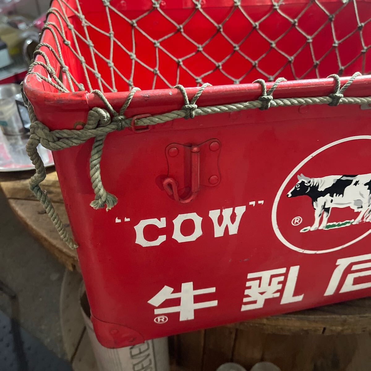 昭和レトロ 牛乳石鹸ボテ箱 昭和レトロ 牛乳石鹸ボテ箱