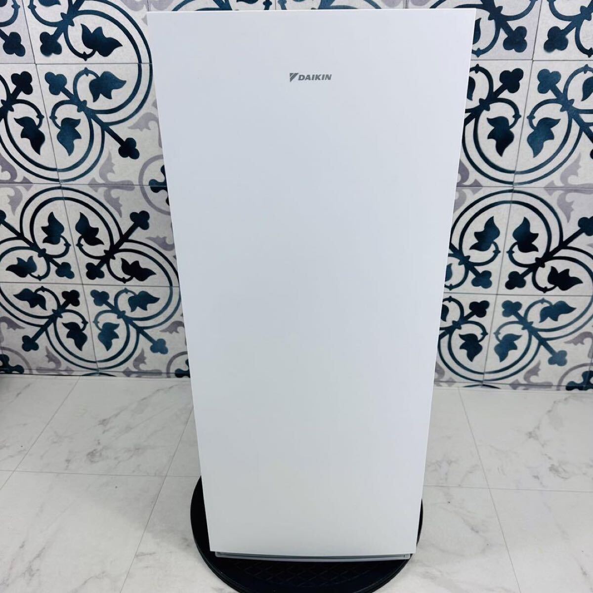 美品 DAIKIN ダイキン 空気清浄機 加湿機能付き MCK70YKS-W 2022 美品 DAIKIN ダイキン 空気清浄機 加湿機能付き MCK70YKS-W 2022