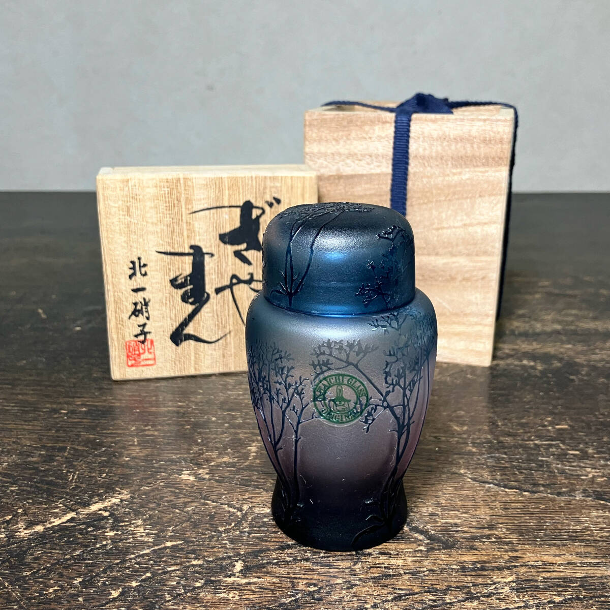 北一硝子 茶入 北一硝子 茶入 (北海道】北一硝子三号館 167個のランプに火が