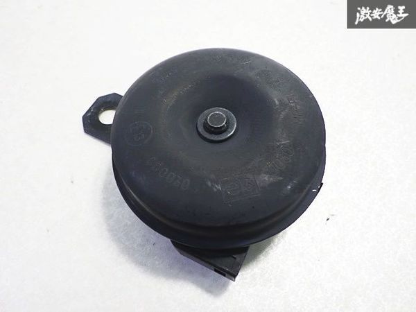 * с гарантией звук OK* Toyota оригинальный ZRR80W ZRR85W 80 Noah Voxy Esquire обычный звуковой сигнал Claxon . звук машина 1 шт одиночный 86520-20300