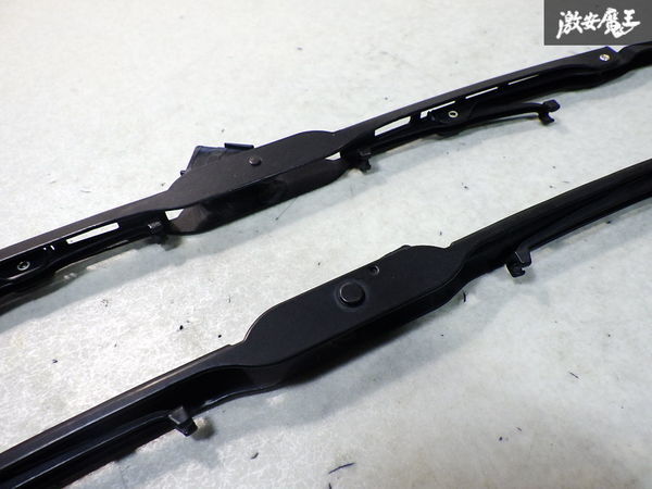 日産 純正 BNR32 R32 スカイライン GT-R RB26DETT フロント ワイパー ブレード 左右セット 即納_画像4