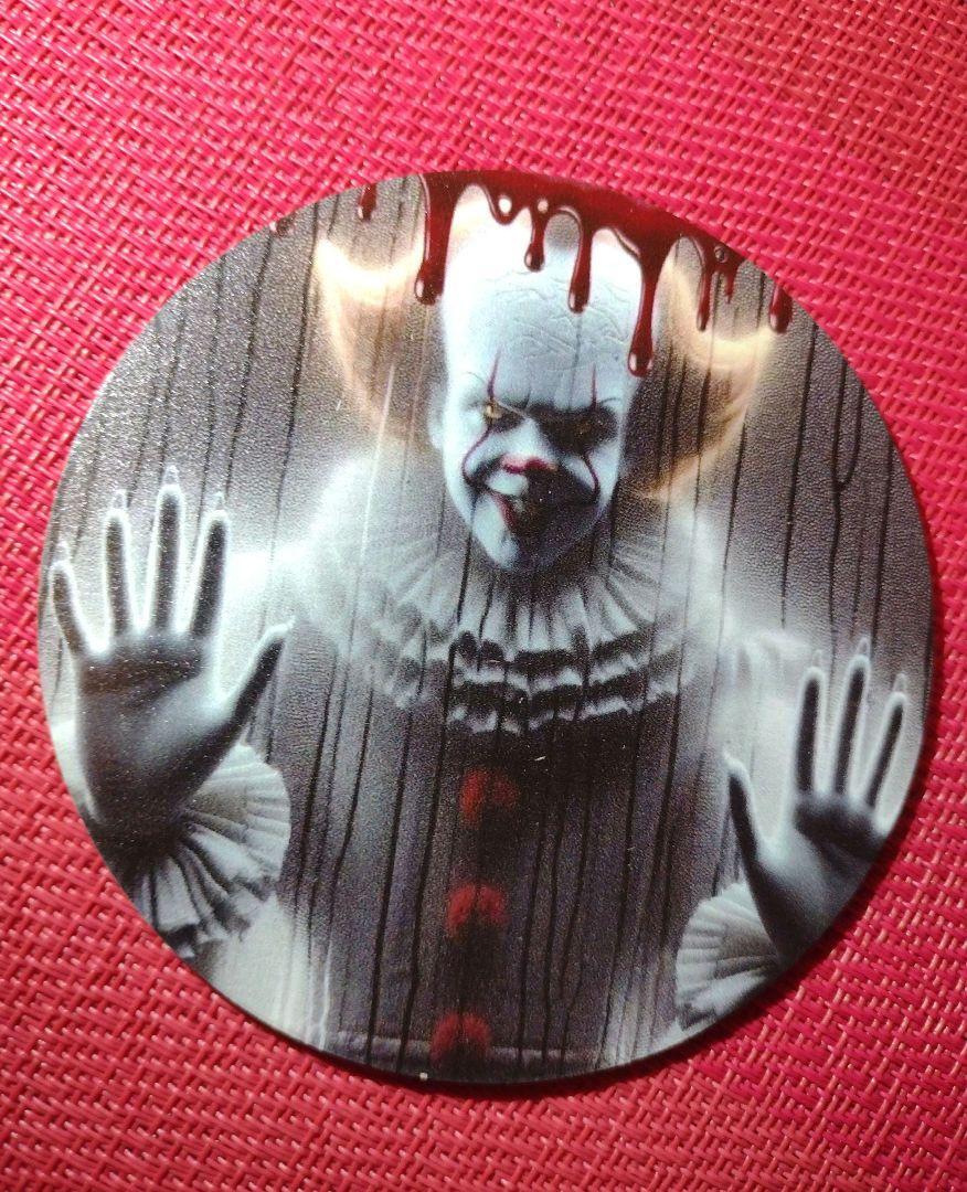 Pennywise bloody 木制コースター