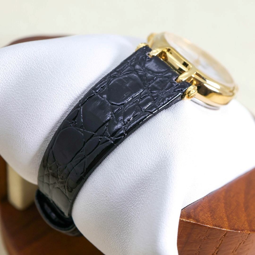 稼働 BURBERRY 腕時計 3200 ローマインデックス レディース h 稼働 BURBERRY 腕時計 3200 ローマインデックス レディース h