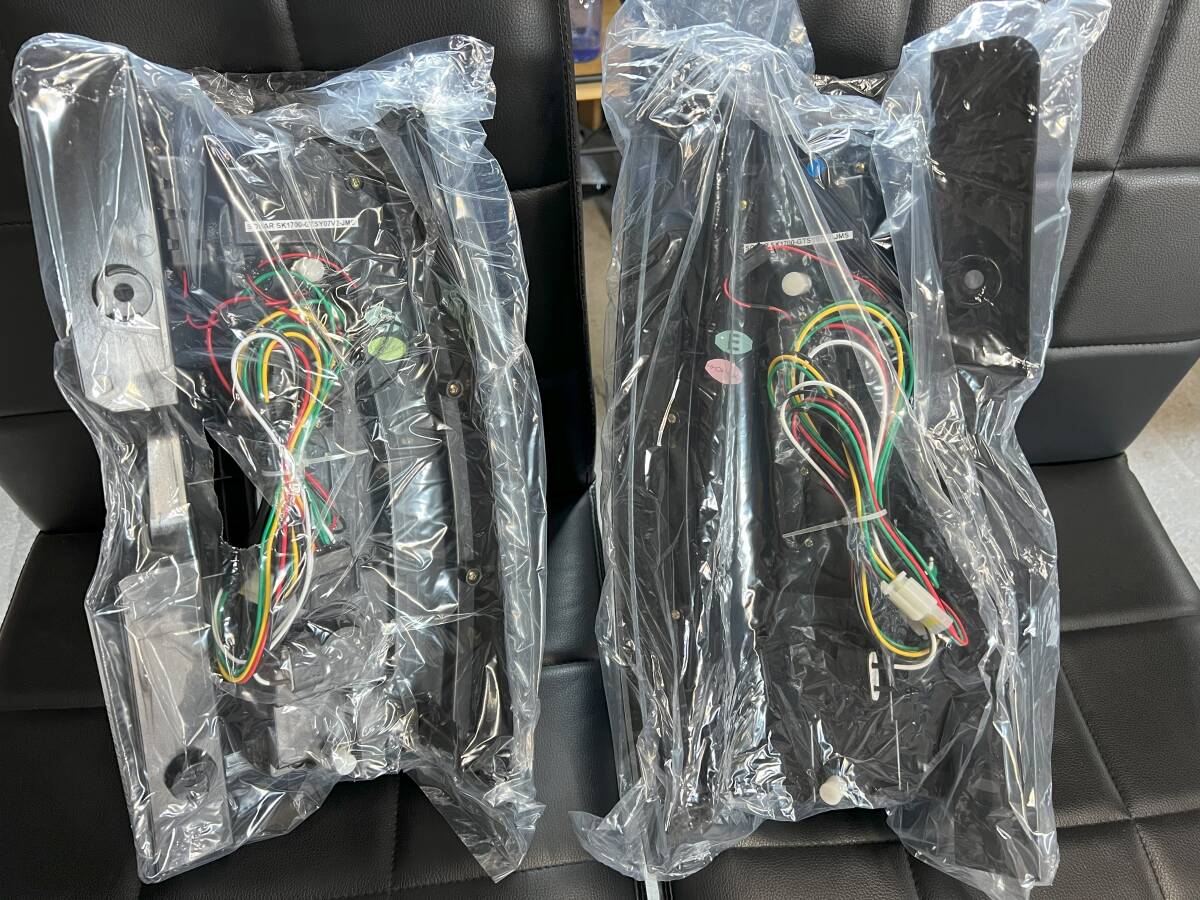 最終値下げ ☆新品 未使用☆タホ?サバーバン 2007-2014y LEDテールランプ インナーブラック Chevrolet シボレー GMC ユーコン
