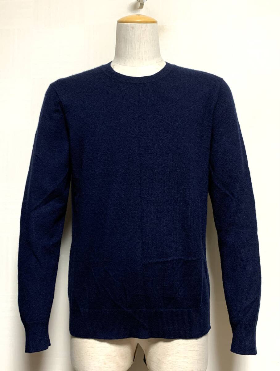 美品:UNIQLO(ユニクロ).100% カシミヤ クルーネック ニット M(濃紺/セーター/肩44幅51丈65/肌触りは抜群です)