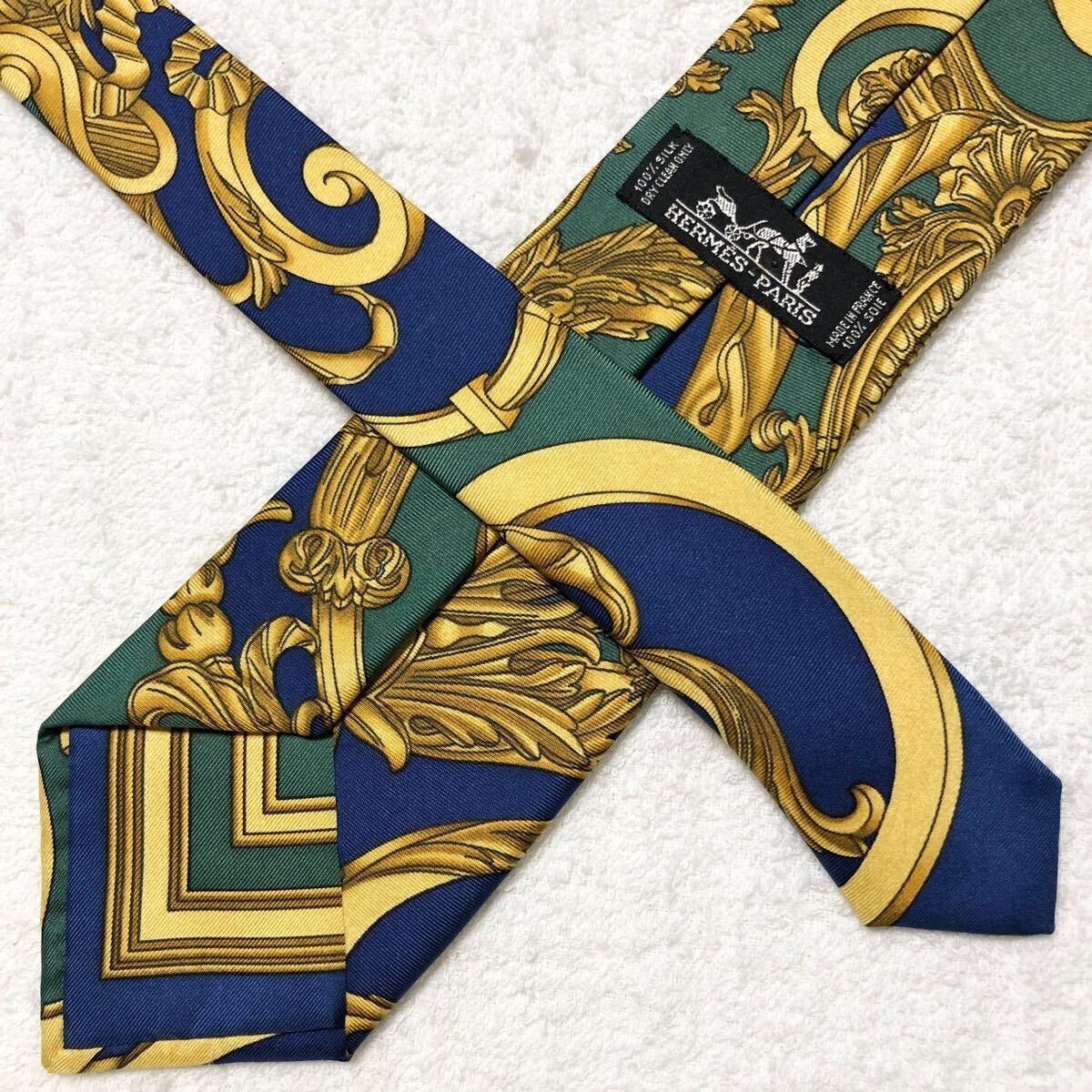 美品 希少デザイン HERMES エルメス ネクタイ スカーフ柄 黄金 美品 希少デザイン HERMES エルメス ネクタイ スカーフ柄 黄金